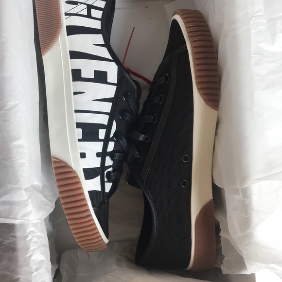 Givenchy Boxing Sneakers EU37 - Picture 2 of 5